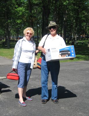 The People
Jan Rung Abrams and Bob Abrams
