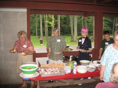 Chow Line
L to R: Roberta Smith Neu; Clive Diefenbacher; Arlene Glasier Smith; Andrew Smith
