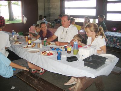 Reunion 2010
From the right: Joan Higham Entwistle; Cole Entwistle; Jim Entwistle; Ann Higham Hughes; Justin Entwistle
