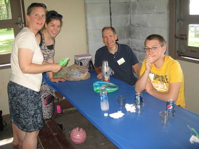 Reunion 2013 VBSP
Clockwise: Ginger Lougheed Smith; Kimberly Smith; Garret Smith; Andrew Smith
Kimberly, 2013 HS Grad from Phoenix
