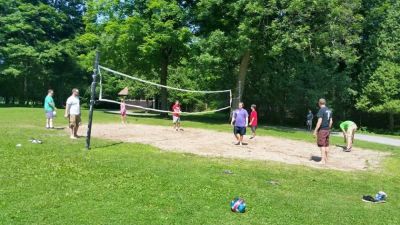 2015 Family Reunion, July 11, 2015
Cousins play some Volleyball
