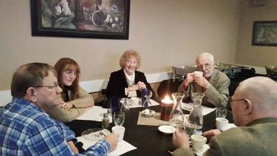 2015 Fall Gathering at Nicoles November 21
L to R: Randy Blowers; Laurie Fitzgerald Blowers; Jan Rung Abrams; Bob Abrams; Jack Higham
