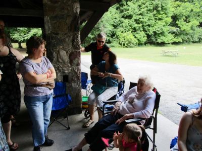 2016 Family Reunion July 9, 2016
Miriam Smith Parmelee; Julie Maynard Hart; Len Hart; Mary Lou Costello Maynard; Audriann Glazer
