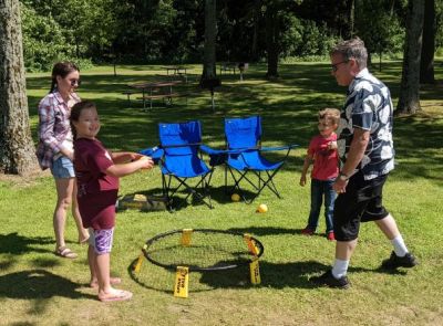 2022 Family Reunion July 9, 2022 VBSP
Game time!
Laurel Higham; Audriann Glazer; James Phoenix; Joe Higham
