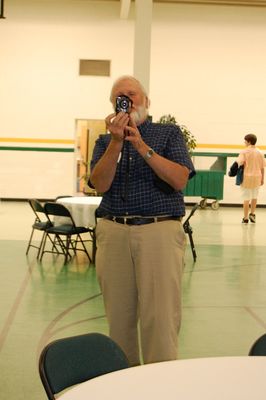 Sunday Party at OLS School
Guests: Bob Sauerzopf shoots the shooter.
