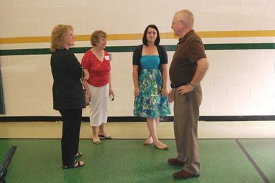 Sunday Party at OLS School
Guests: Cindy Fanning Knowlton; Jan Higham; Amy Knowlton; Jack Higham
