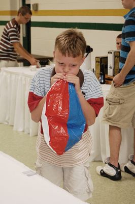 Sunday Party at OLS School
Games: Joe Hughes... A lot of wind!
