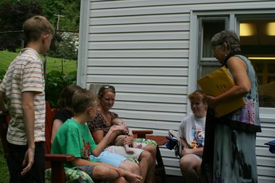 Friday/Saturday Breakfast and Picnic
Picnic: L to R: Riley Hughes; Joe Hughes; Laurel Higham (behind Joe); Ann Higham Hughes, holding Eli Glazer; Mary Higham Glazer; Cathy Mack Wilson 
