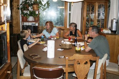 Friday/Saturday Breakfast and Picnic
Picnic (inside): L to R: Justin, Cole, and Joan Higham Entwistle; Cathy Mack Wilson; Ben HUghes
