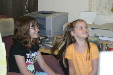 Friday/Saturday Breakfast and Picnic
Picnic: Cousins, Laurel and Julia Higham
