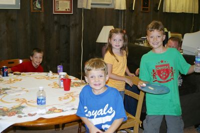 Friday/Saturday Breakfast and Picnic
Picnic: Cousins, Thomas Higham; Sam Hughes; Julia Higham; Joe Hughes
