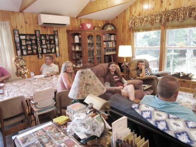 60th Anniversary Party Jack & Jan August 10, 2019
Chillin' in the Great Room
Clockwise from R: John Higham; Madison Higham; in back, Joe Higham; Julia Higham; Sam Hughes
