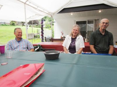 60th Anniversary Party Jack & Jan August 10, 2019
Patio Palaverin'
Ben Hughes; Jan Higham; Mark Glazer
