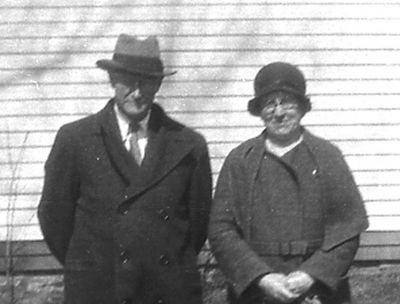 Higham / Seubert
Ray and Mary Seubert Higham
Taken in Westdale outside their apartment over the Rowell Store
Photo from the early 40s
